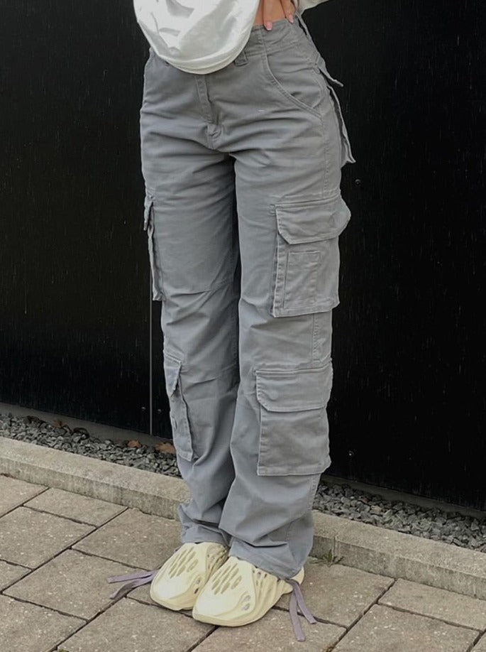 Women's Wide-Leg Cargo Pants