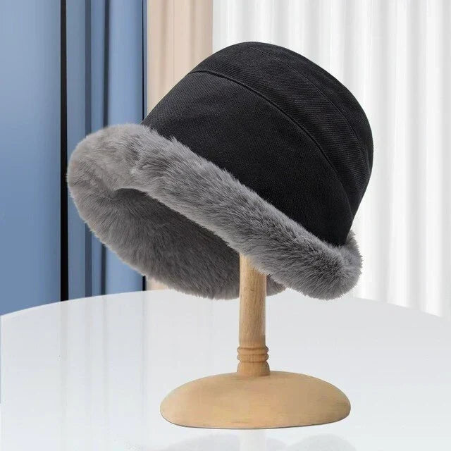 Women's Winter Hat